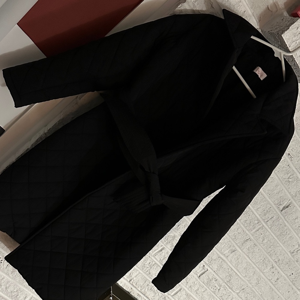 Pink Lily Black Quilted Women's Coat